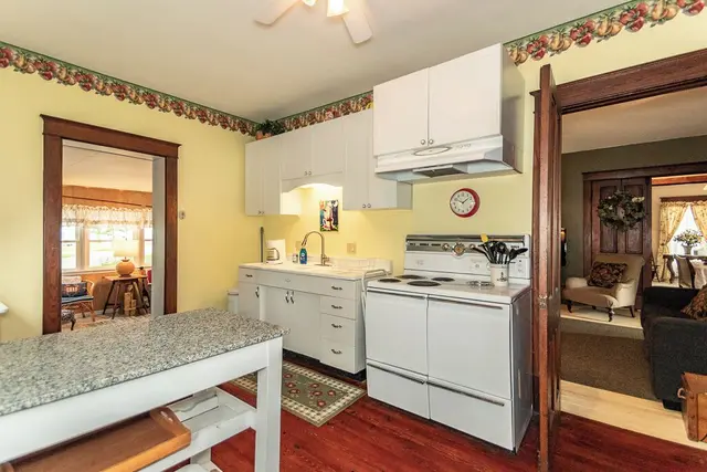 Pearl Beach Lakehouse: Kitchen